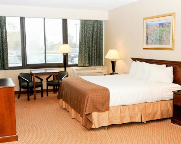 Quality Inn & Suites Palm Island Indoor Waterpark image 10